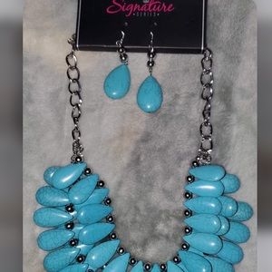 Necklace and earring set